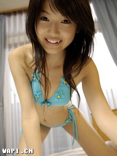 倍感妩媚的小女生11.JPG