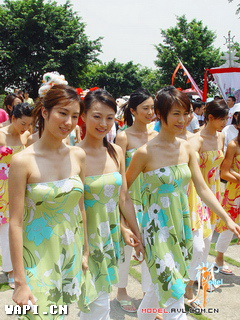 060.JPG