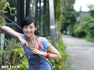 大学生妹妹03.JPG