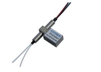 D1X2单模机械式光开关.jpg