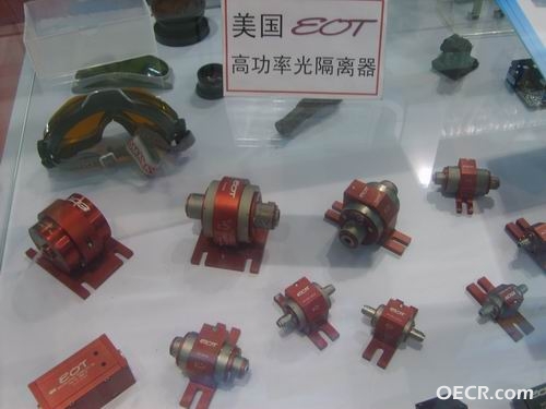 光隔离器.jpg