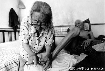 [转帖]岁月沧桑亲情永恒